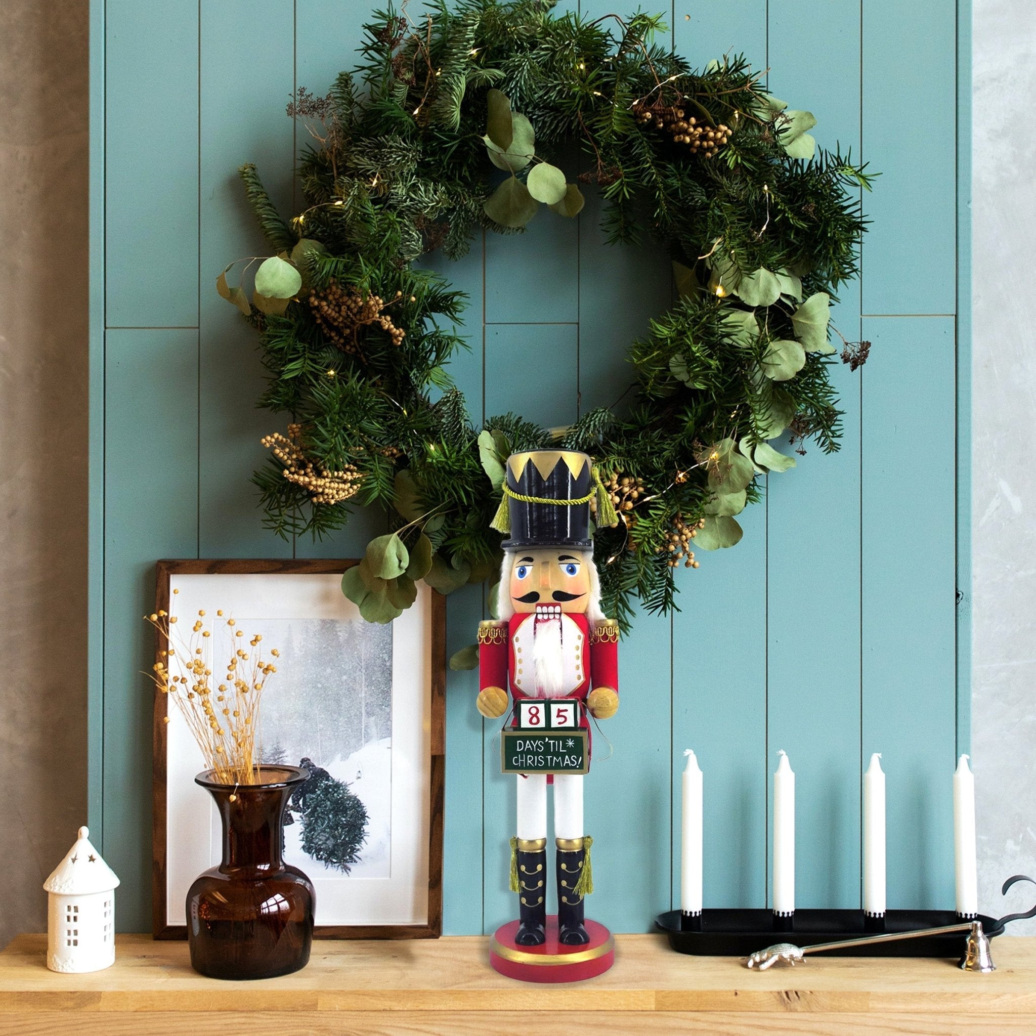 14-inch Wooden Nutcrackers Christmas Decoration Figures (Advent Calendar)