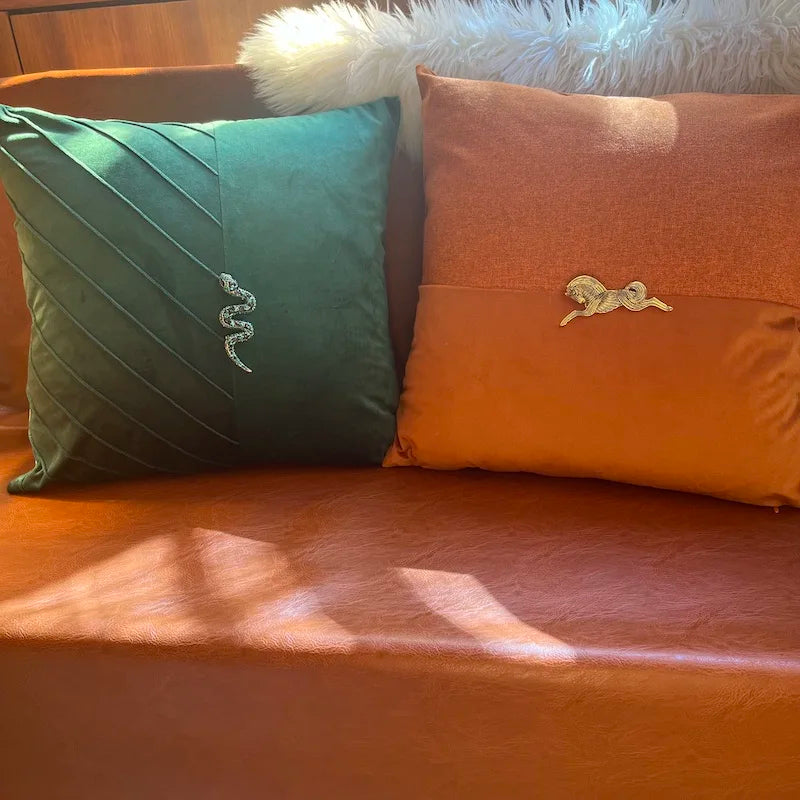 Luxury Velvet Snake Horse Pillow Cover