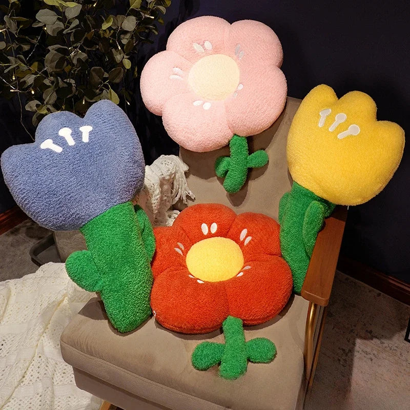 Stuffed Plants Plush Little Red Flower Pillow Sleeping Bed Cushion Doll Plush Toy Cute Tulip Flower Doll Brithday Gift for Kid