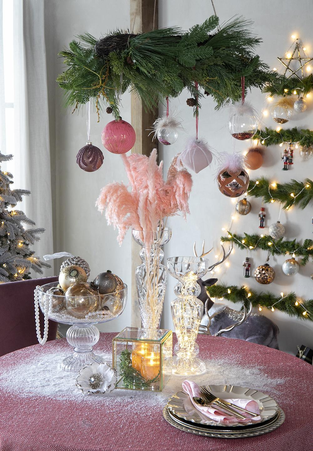 Pink Glass Decorative Christmas Tree Ornaments , Set of 6