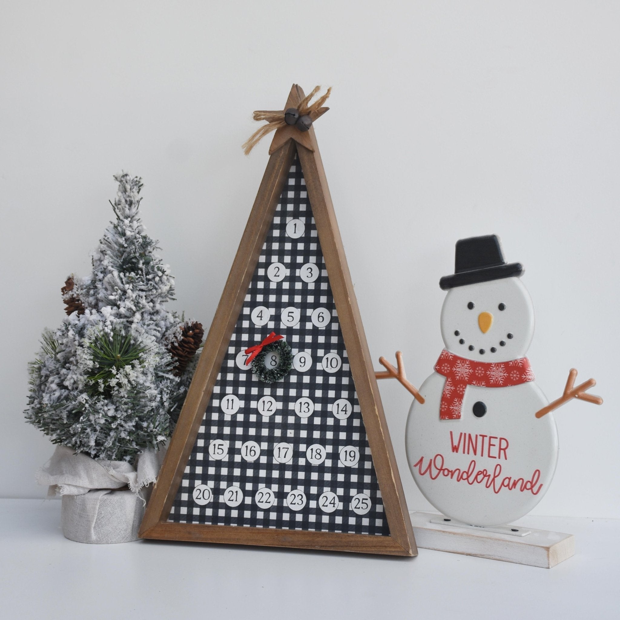 Countdown to Christmas Advent Calendar with Magnet