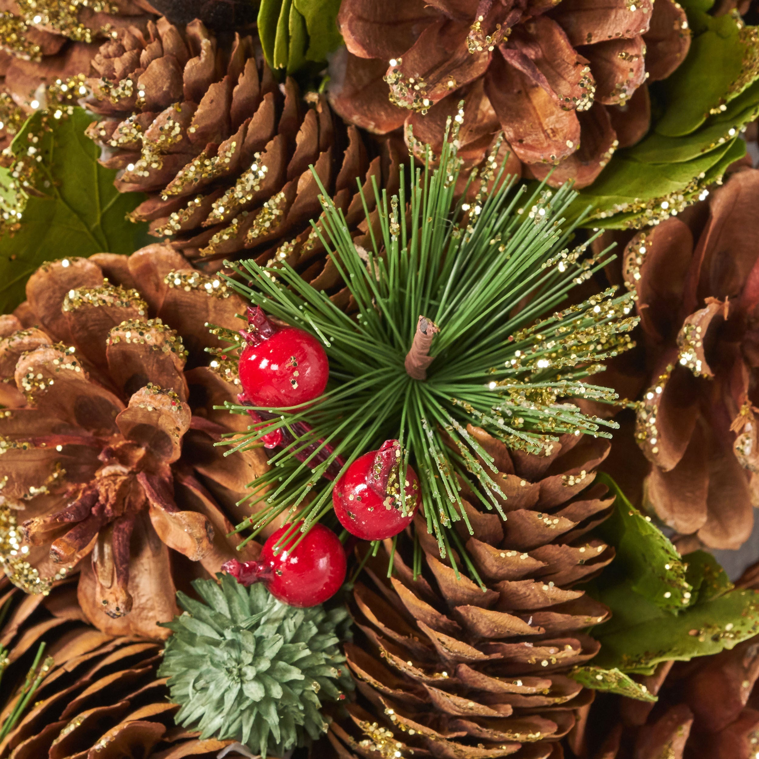 PINE CONE WREATH